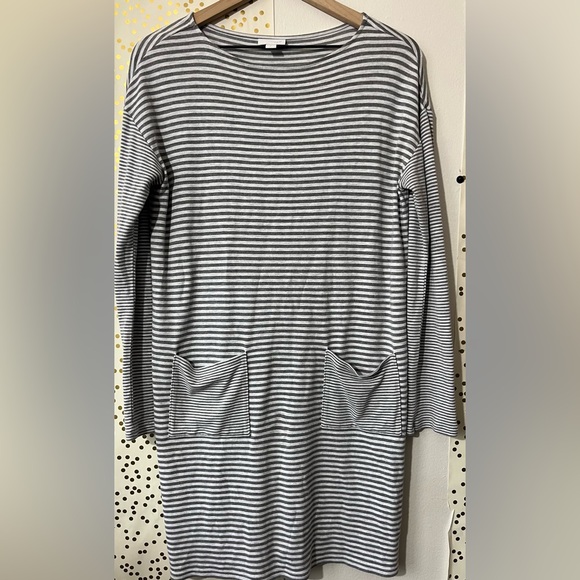 J. Jill Dresses & Skirts - J. Jill Classic Gray and White Long Sleeve Striped Midi Dress size Small